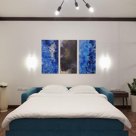 Old House Apartment 利沃夫 外观 照片