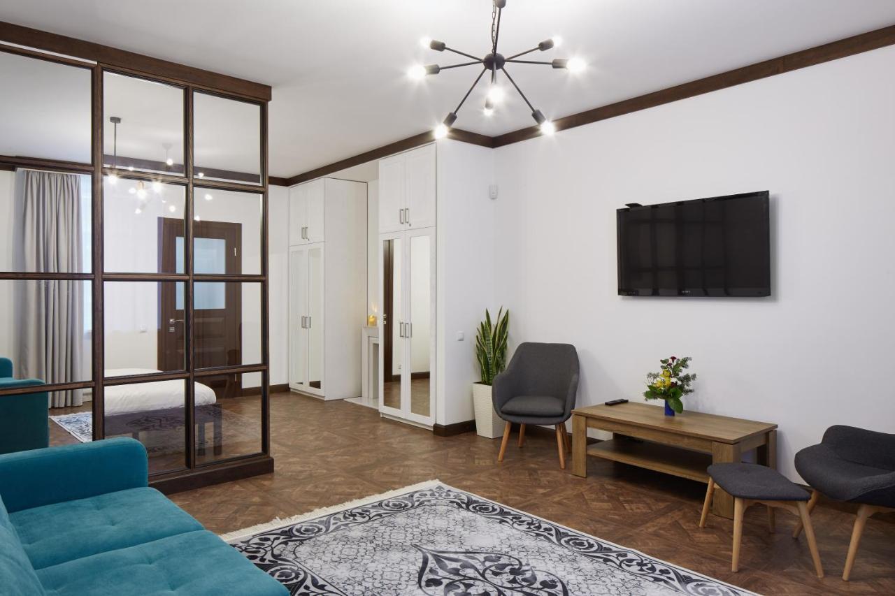 Old House Apartment 利沃夫 外观 照片